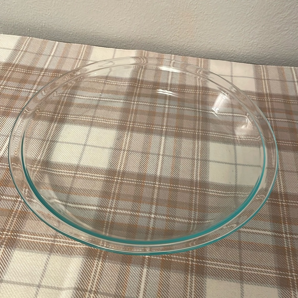 Pyrex 9” Round Pie Plate Clear Glass with Blue Tinted Rim